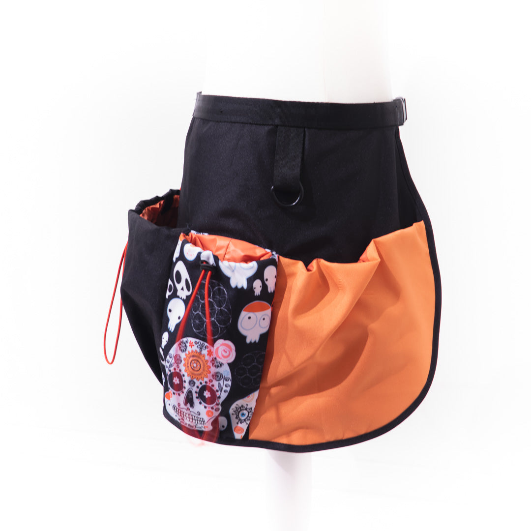 pomarańczowe czaszki