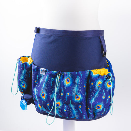 granatowe pawie pióra